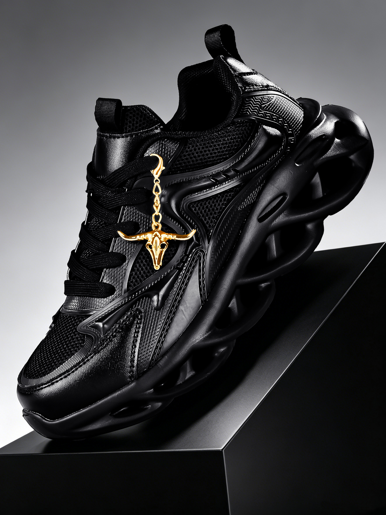 Women's Black Platform Sneaker - đánh giá và giá Street Fashion Designers