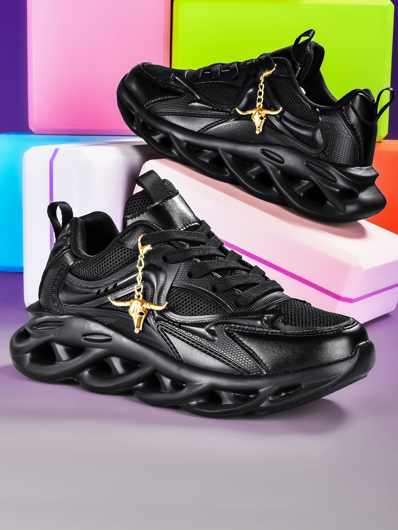 Women's Black Platform Sneaker - đánh giá và giá Street Fashion Designers