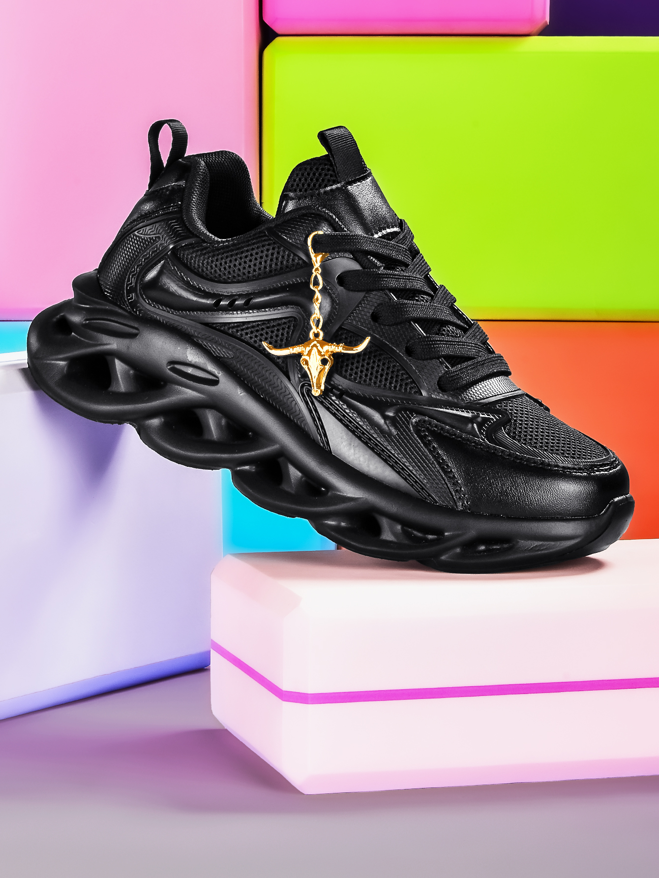 Women's Black Platform Sneaker - đánh giá và giá Street Fashion Designers