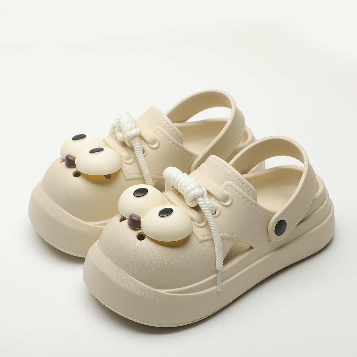 Cute DIY Big Eyes Fashion Clog - đánh giá và giá Street Fashion Walk